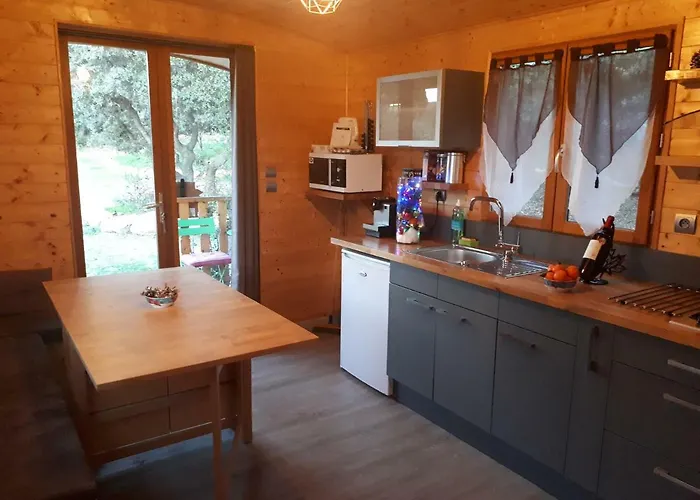 Roulotte * Cournonterral